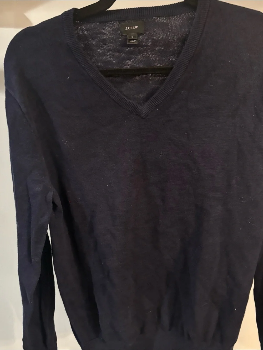 J. Crew Men's V-Neck Sweater in Navy size small